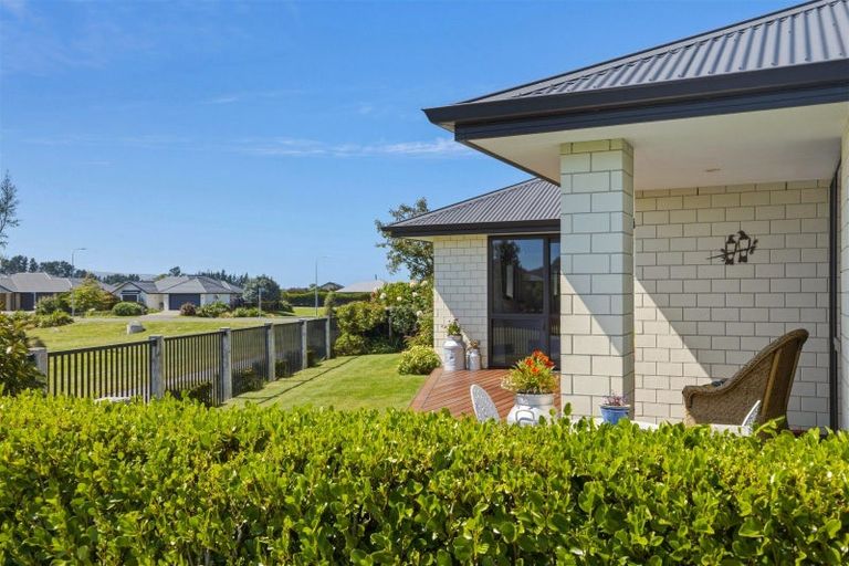 Photo of property in 11 Wyllie Place, Amberley, 7410