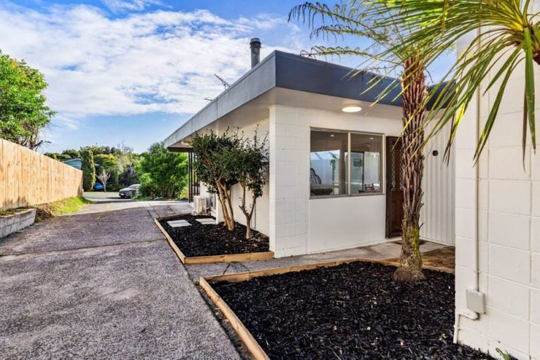 Photo of property in 1/8 Wilbur Place, Pakuranga Heights, Auckland, 2010