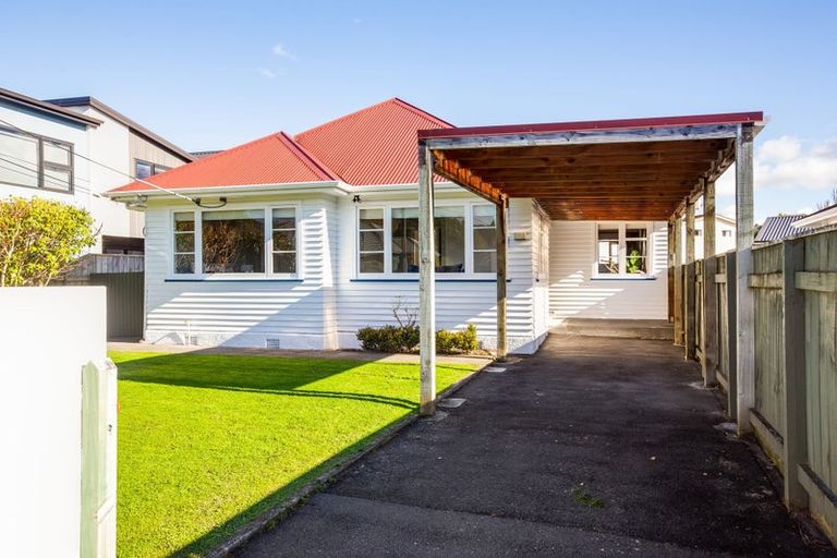 Photo of property in 3 Harley Grove, Boulcott, Lower Hutt, 5010