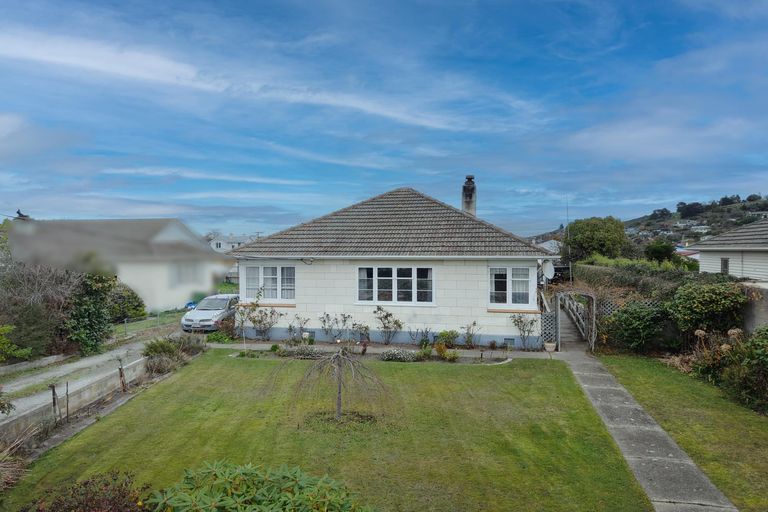 Photo of property in 11 Farnham Street, Oamaru North, Oamaru, 9400