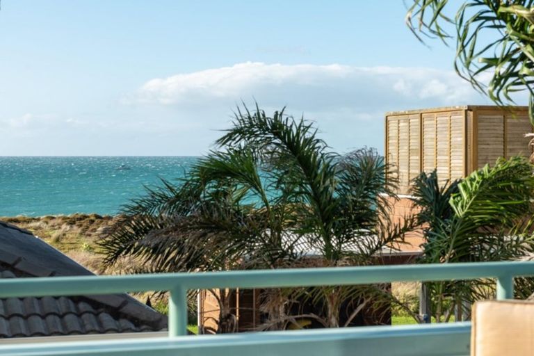 Photo of property in 26a Sunbrae Grove, Mount Maunganui, 3116
