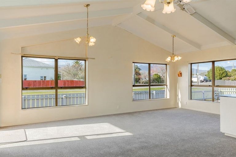 Photo of property in 111 Brougham Street, Westport, 7825