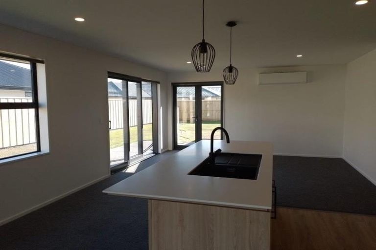 Photo of property in 199 Faringdon Boulevard, Rolleston, 7615