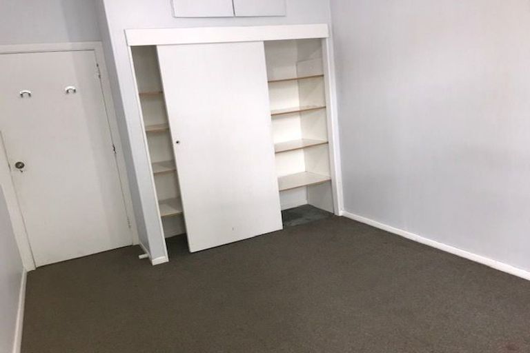 Photo of property in 1 Brown Grove, Fairfield, Lower Hutt, 5011
