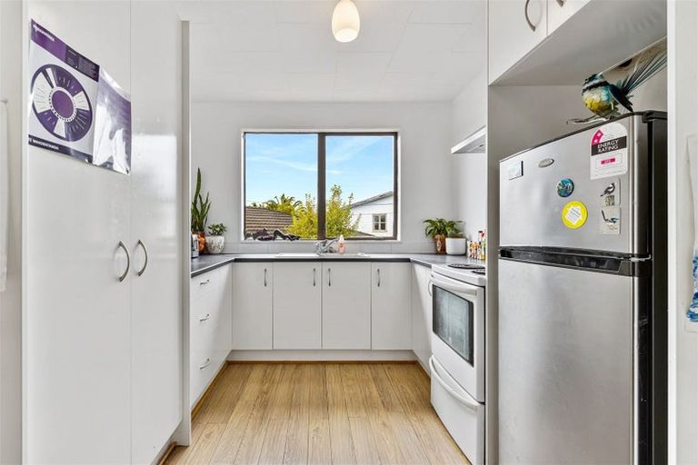 Photo of property in 63c/1 Colwill Road, Massey, Auckland, 0614