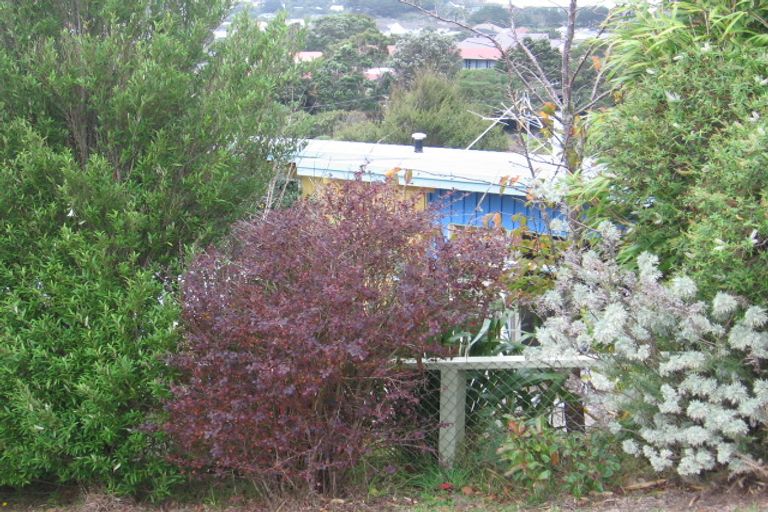 Photo of property in 122 Broderick Road, Johnsonville, Wellington, 6037