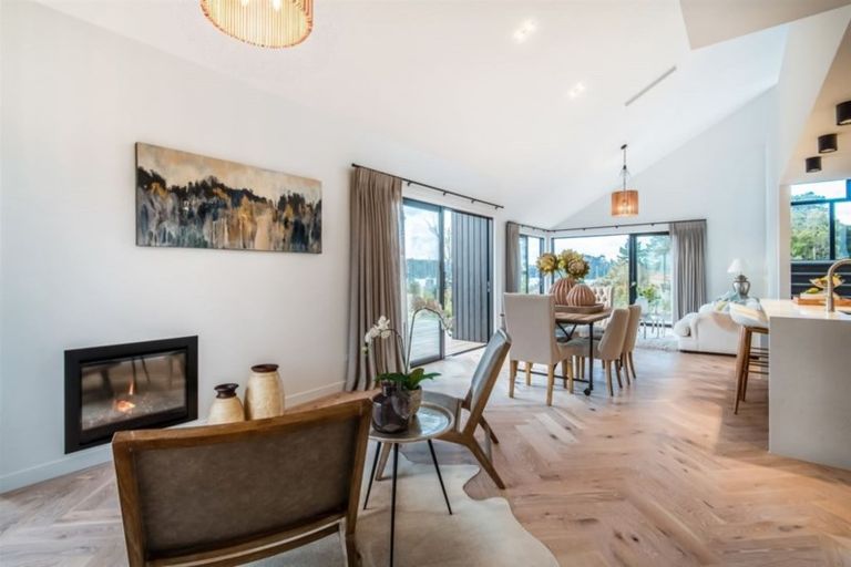 Photo of property in 21 Sunderland Avenue, Hobsonville, Auckland, 0616