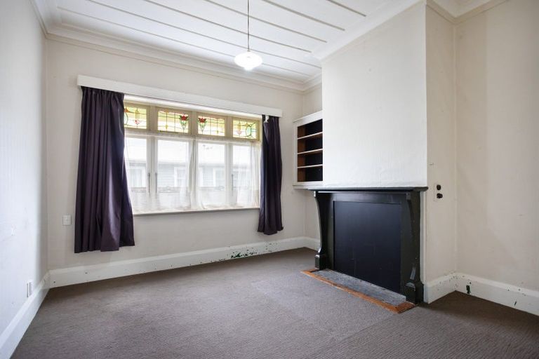 Photo of property in 10 Limbrick Street, Terrace End, Palmerston North, 4410