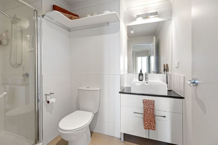 Photo of property in 310/332 Maunganui Road, Mount Maunganui, 3116