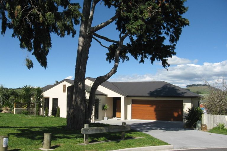 Photo of property in 14 Finlayson Place, Welcome Bay, Tauranga, 3112