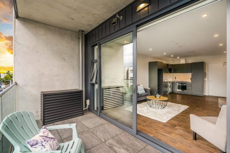 Photo of property in 103/2 Onekiritea Road, Hobsonville, Auckland, 0616