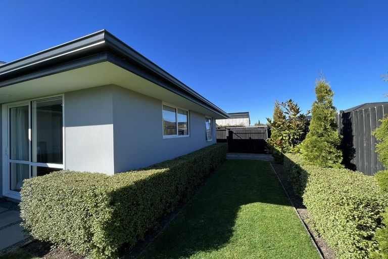 Photo of property in 48 Dunlops Crescent, Marshland, Christchurch, 8083