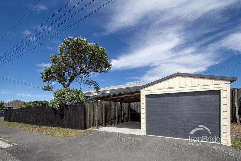 Photo of property in 2 Tonks Street, North New Brighton, Christchurch, 8083