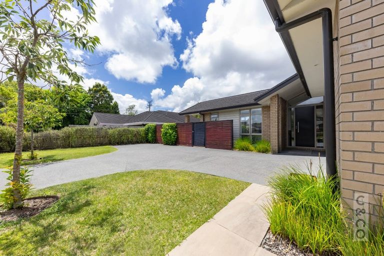 Photo of property in 3 Pohutukawa Parade, Riverhead, 0820