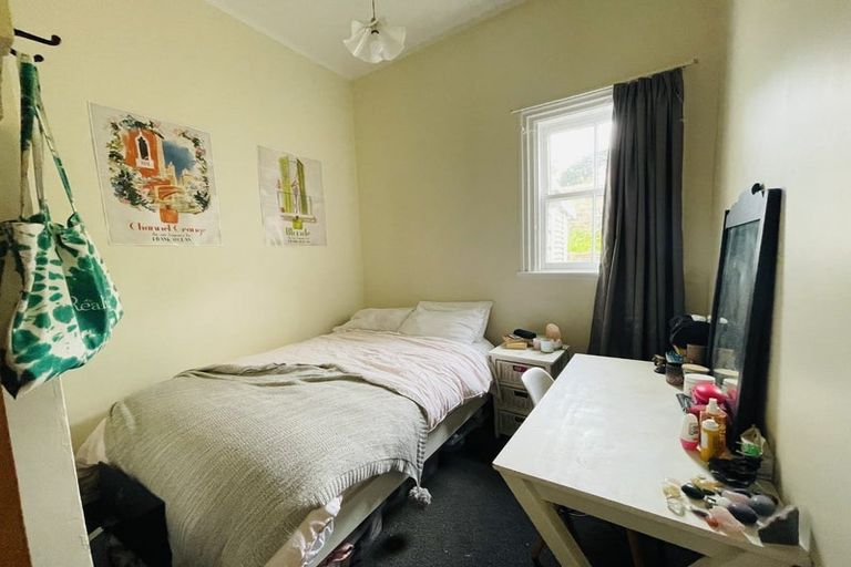 Photo of property in 68 Wright Street, Mount Cook, Wellington, 6021