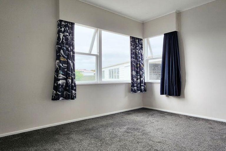Photo of property in 3 Hunter Street, Milson, Palmerston North, 4414