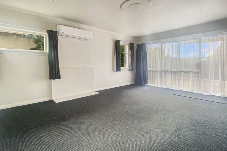 Photo of property in 3 Riverbend Road, Onekawa, Napier, 4110