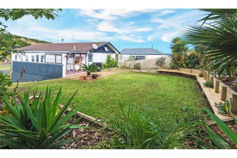Photo of property in 36 Aronia Way, Goodwood Heights, Auckland, 2105