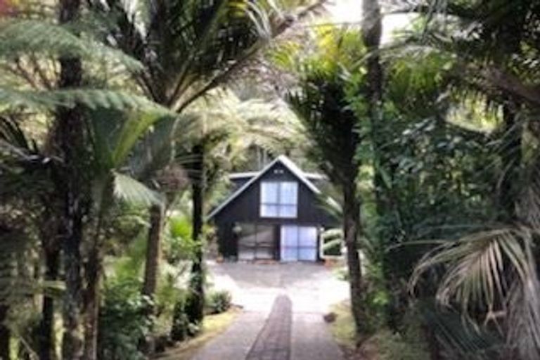 Photo of property in 57 Tainui Road, Titirangi, Auckland, 0604