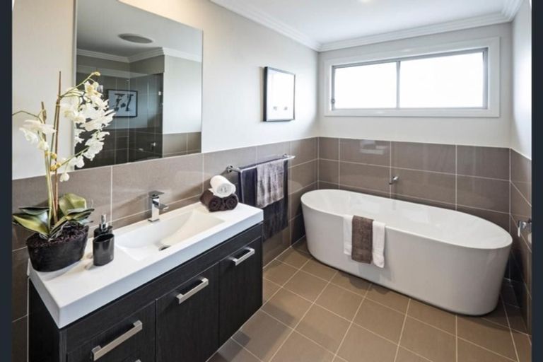 Photo of property in 39 Red Cottage Drive, Lake Hayes, Queenstown, 9304
