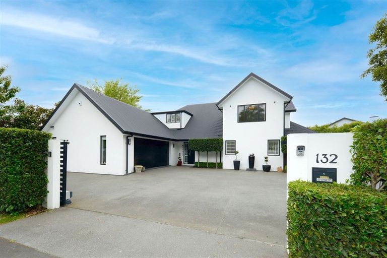 Photo of property in 132 Hussey Road, Northwood, Christchurch, 8051
