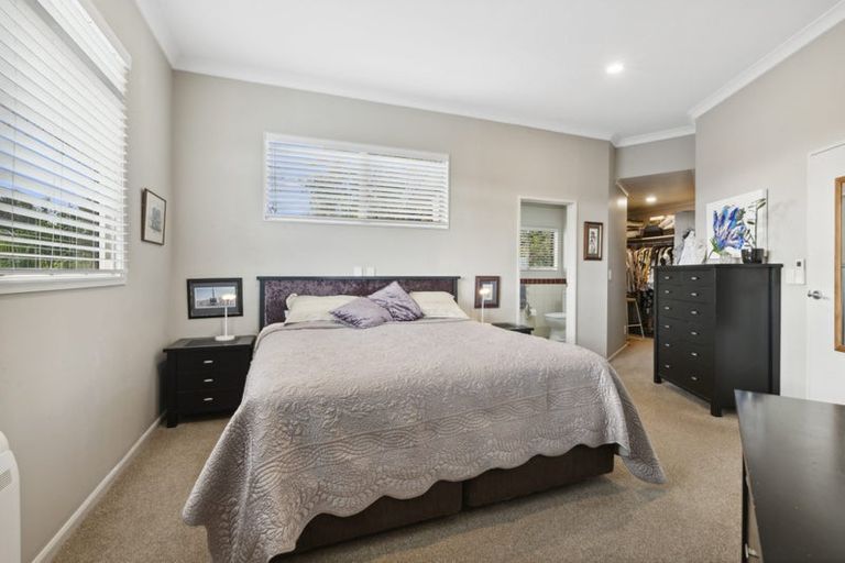 Photo of property in 1/139 Nile Road, Milford, Auckland, 0620