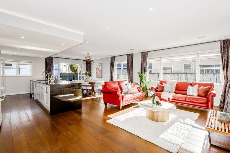 Photo of property in 3 Harley Grove, Boulcott, Lower Hutt, 5010