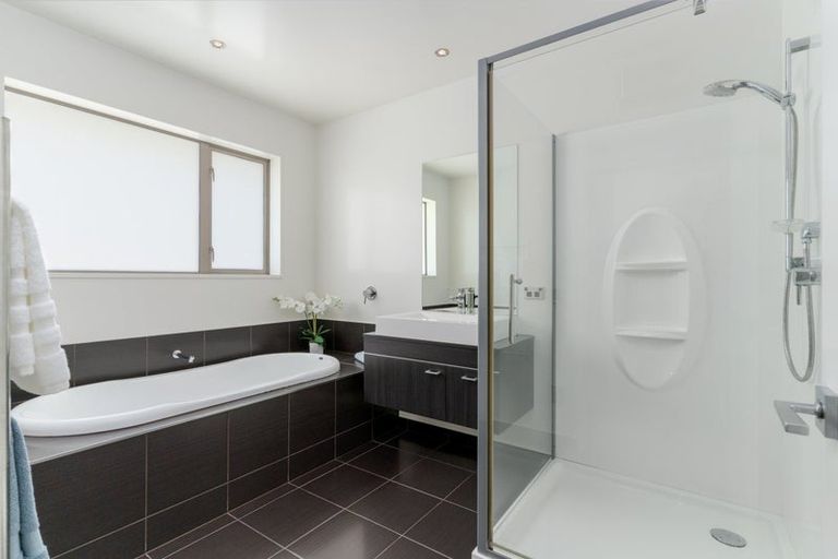 Photo of property in 37 Longspur Avenue, Wigram, Christchurch, 8025