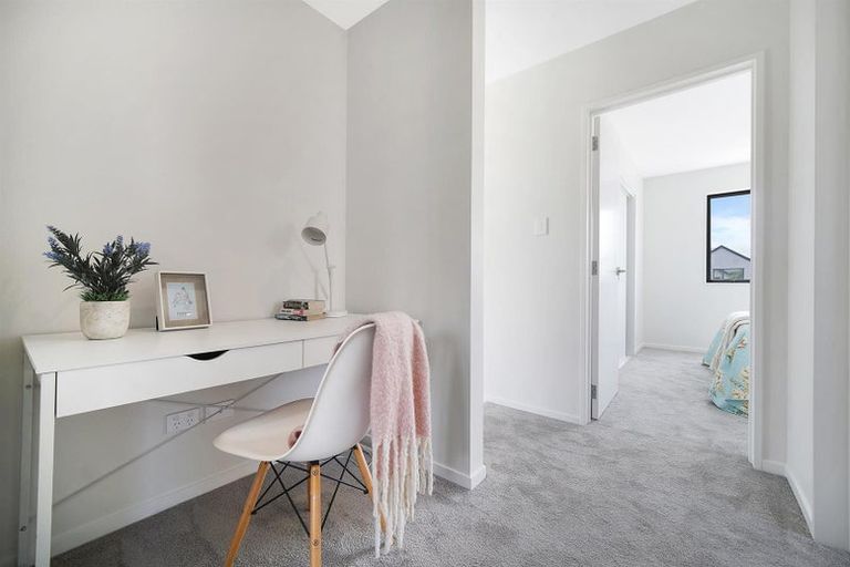 Photo of property in 68 Kairakau Street, Papakura, 2110