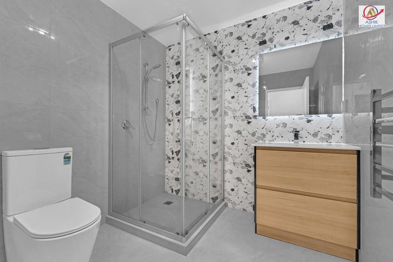 Photo of property in 536c Weymouth Road, Weymouth, Auckland, 2103