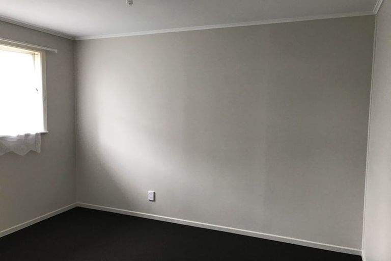 Photo of property in 2/42 Halsey Road, Manurewa, Auckland, 2102