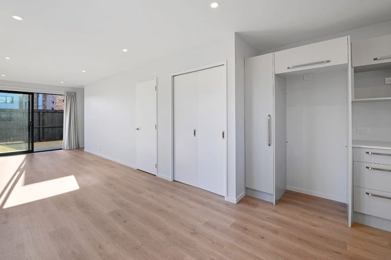 Photo of property in 5/64 Brockworth Place, Riccarton, Christchurch, 8011