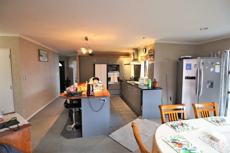 Photo of property in 1 Strathmore Drive, Rototuna, Hamilton, 3210