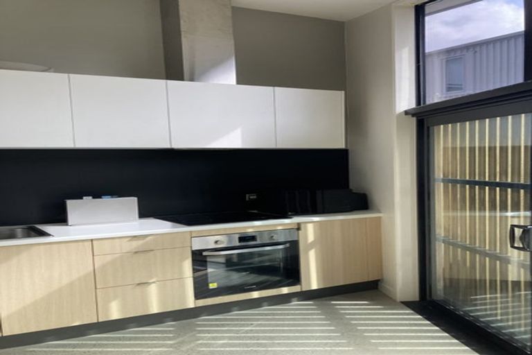 Photo of property in 12 Station Street, Hobsonville, Auckland, 0616