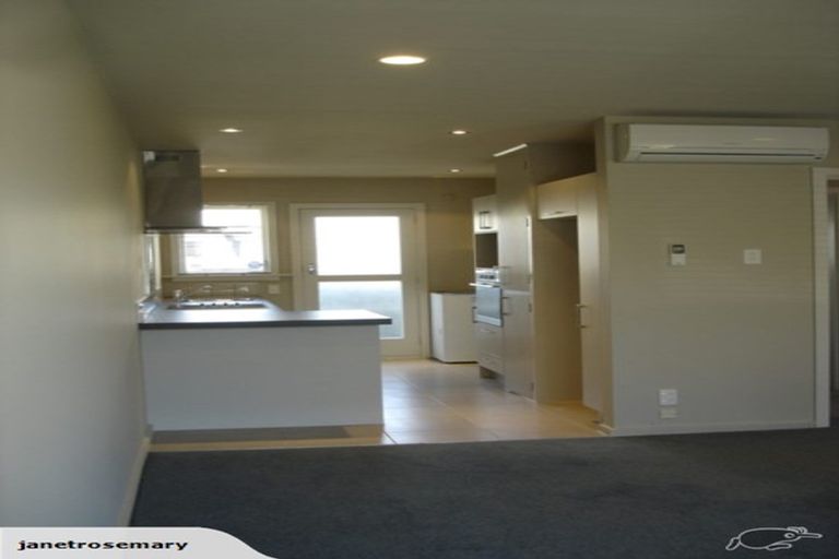 Photo of property in 3/69 Champion Street, Edgeware, Christchurch, 8013