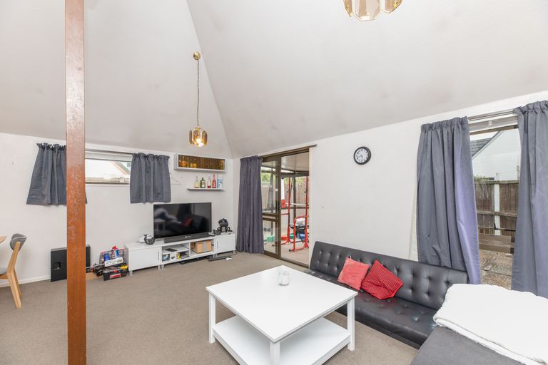Photo of property in Peerswick Court, 43h Waimairi Road, Upper Riccarton, Christchurch, 8041