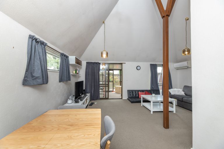 Photo of property in Peerswick Court, 43h Waimairi Road, Upper Riccarton, Christchurch, 8041