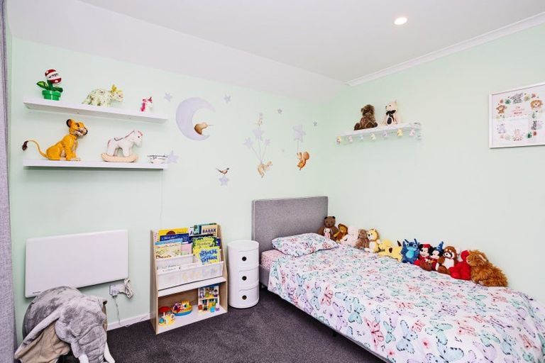 Photo of property in 83 Watt Road, Otatara, Invercargill, 9879