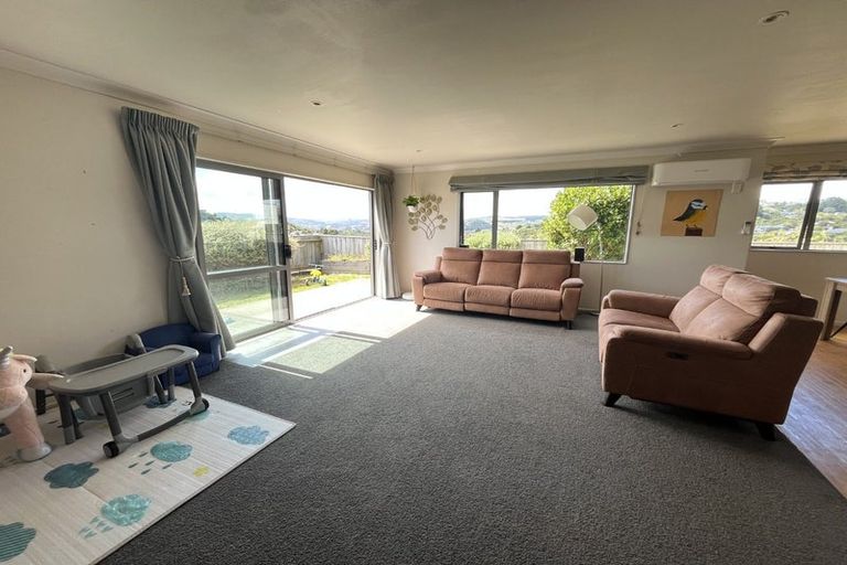 Photo of property in 3 Gennaker Lane, Whitby, Porirua, 5024