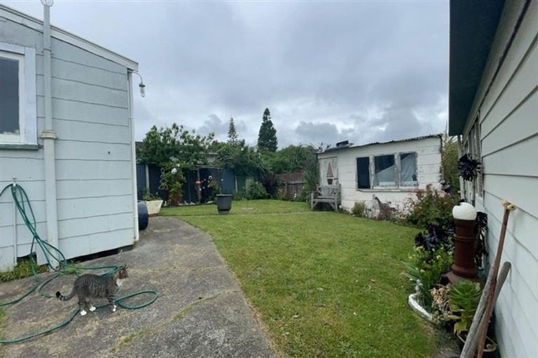 Photo of property in 31 Lupin Road, Otaki, 5512