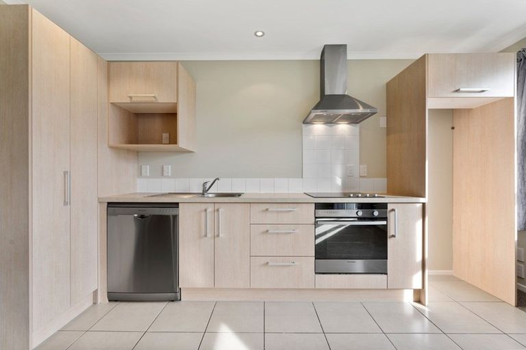 Photo of property in 6/33 Southampton Street, Sydenham, Christchurch, 8023