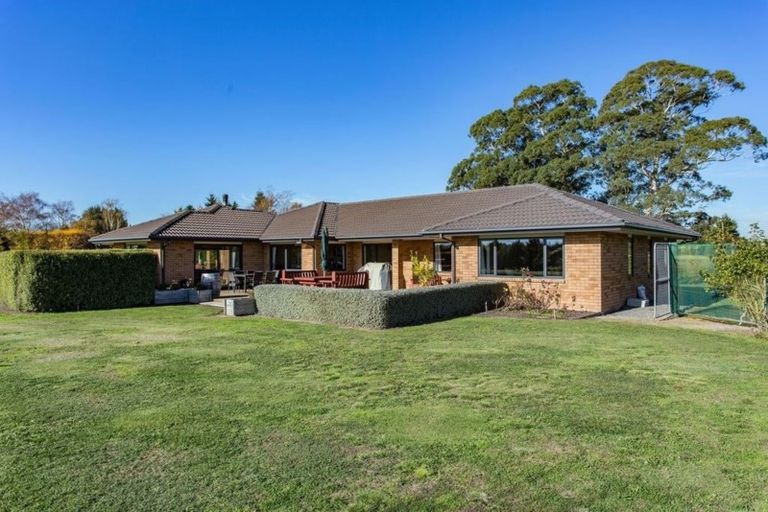 Photo of property in 1 Swannanoa Road, Swannanoa, Rangiora, 7475