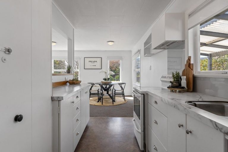 Photo of property in 21 Sunset Street, Hilltop, Taupo, 3330