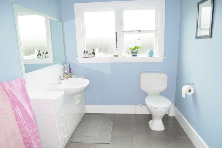 Photo of property in 15 Paparoa Street, Papanui, Christchurch, 8053