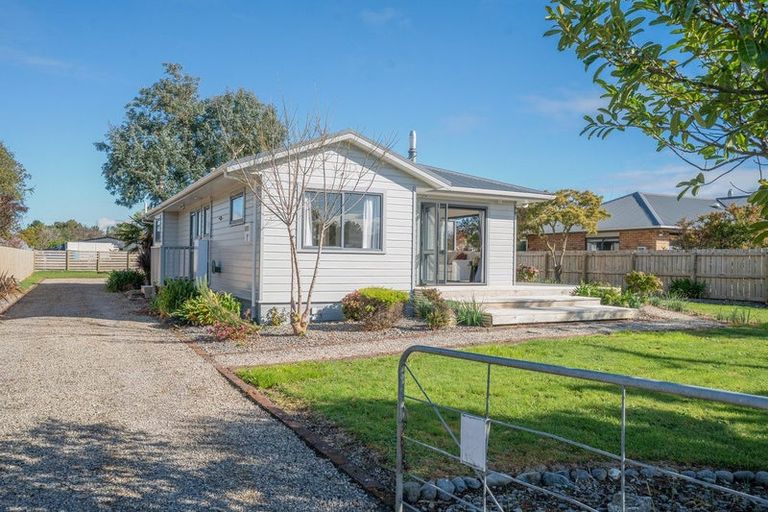 Photo of property in 23 Charles Street, Carterton, 5713