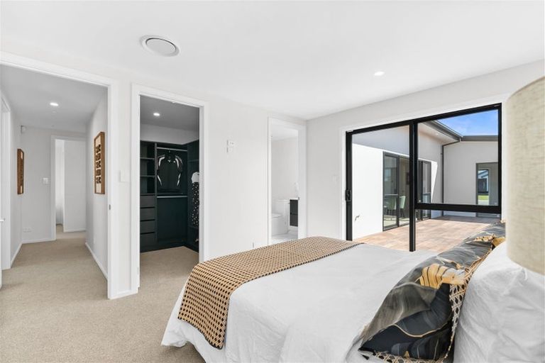 Photo of property in 21 Coach Way, Rolleston, 7614