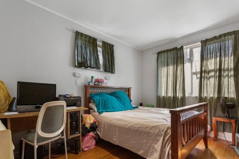 Photo of property in 29 Burndale Terrace, Manurewa, Auckland, 2102