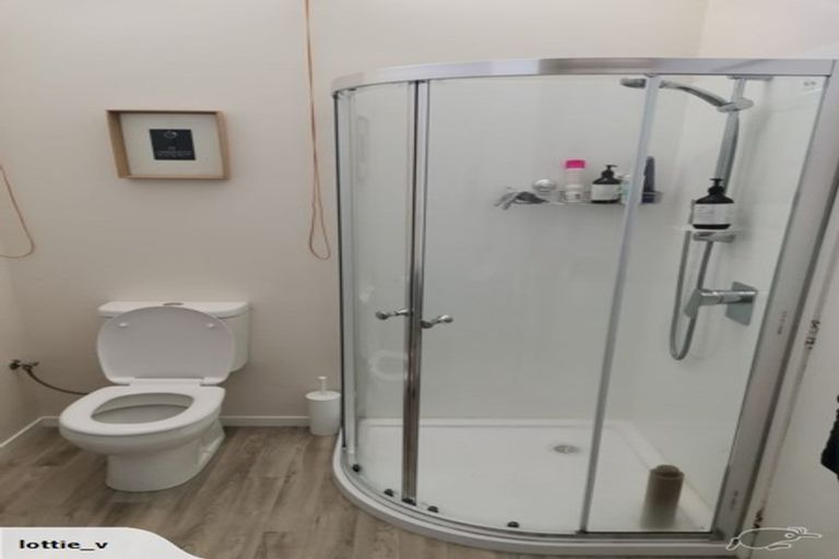 Photo of property in 85e Stottholm Road, Titirangi, Auckland, 0604