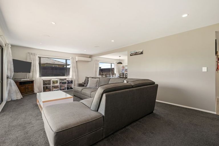 Photo of property in 1 Cloverlea Court, Rolleston, 7614
