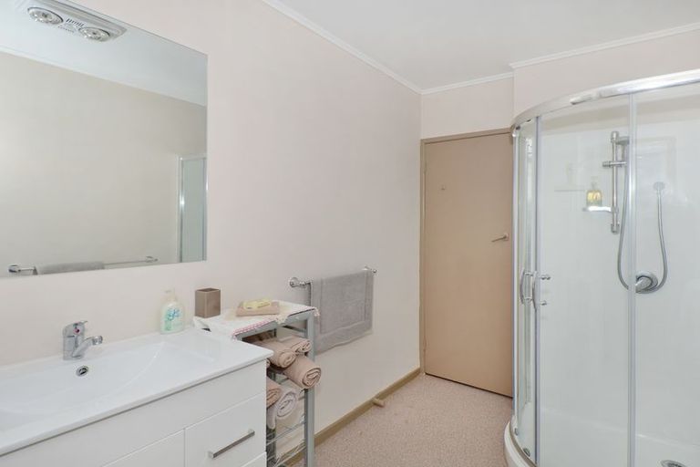 Photo of property in 10 Mcinnes Avenue, Te Kamo, Whangarei, 0112